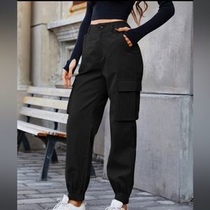 SHEIN EZwear Slant Pocket Cargo Pants